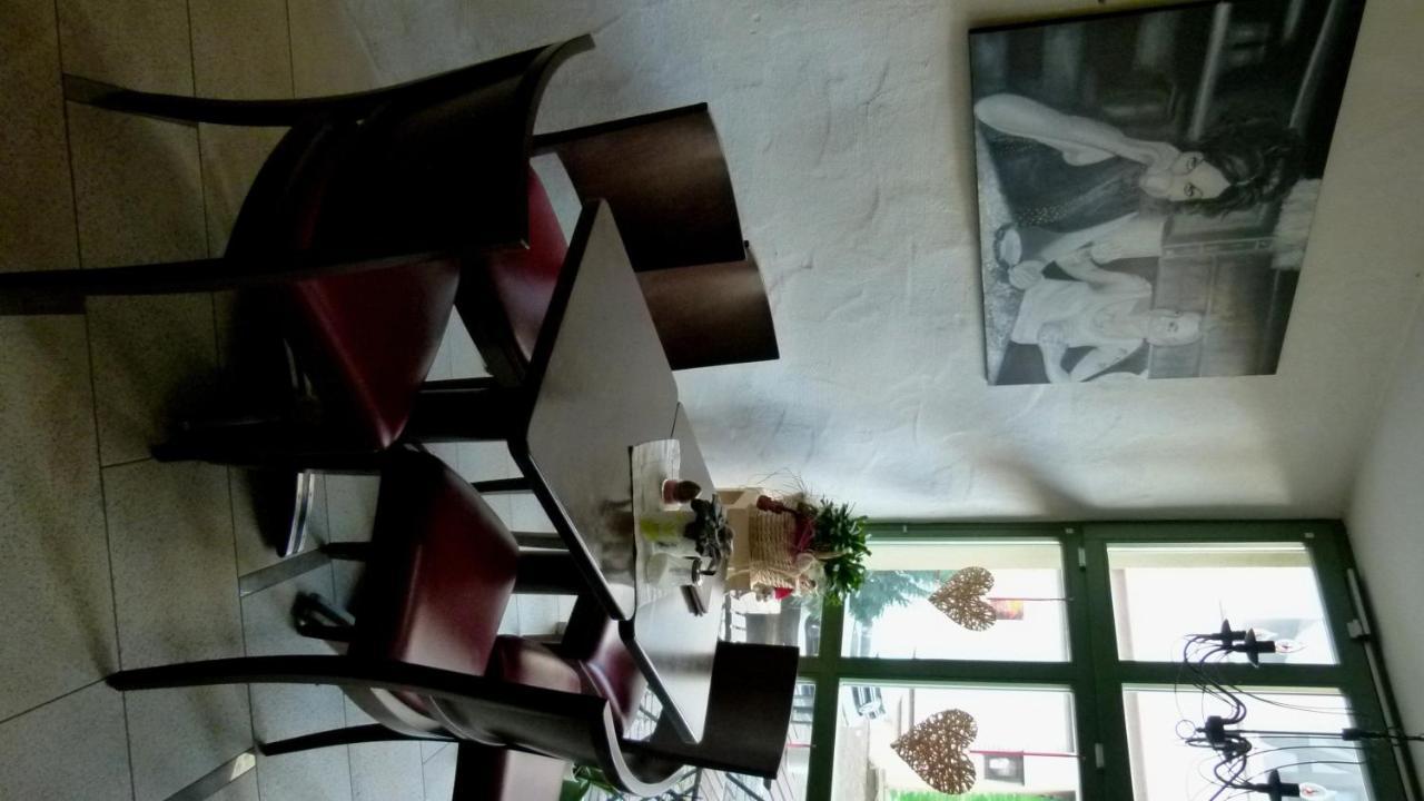Gaestehaus Zum Anker Besigheim Exterior foto